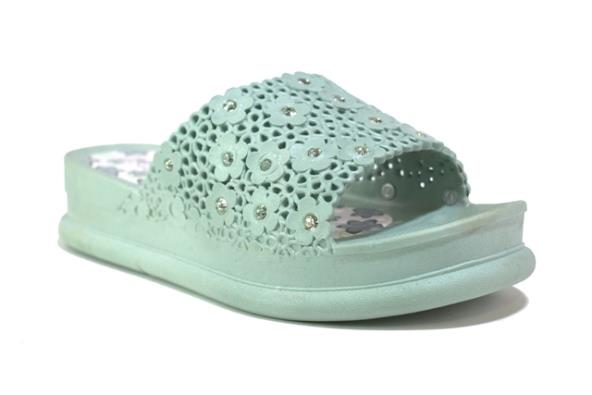 Women’s Slides & Flip-flops LLE-9143 in Light Green